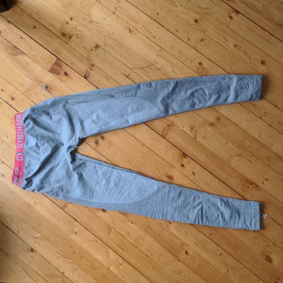 Gymshark two tone pink and grey leggings, squat proof, small - Picture 2 of 2